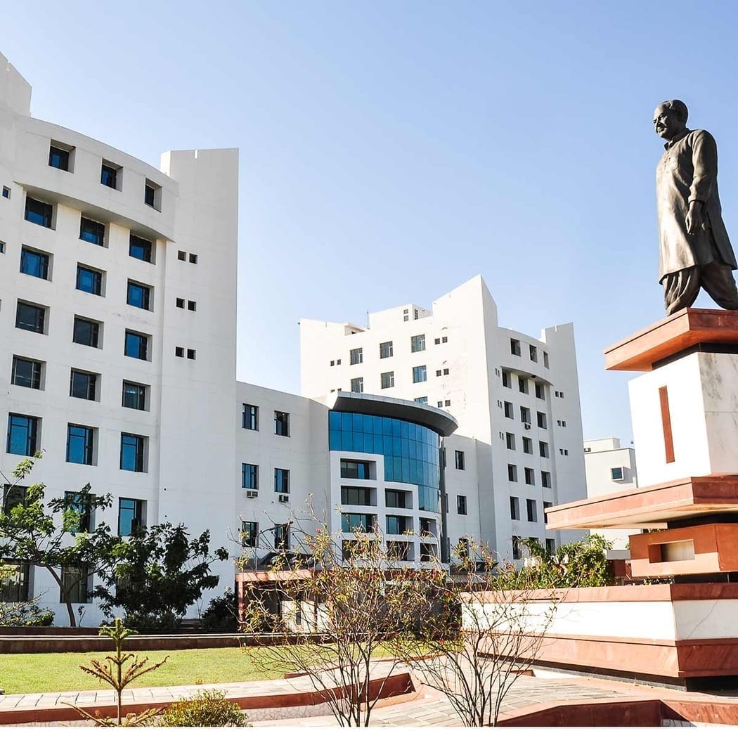 Suresh Gyan Vihar University campus view 3