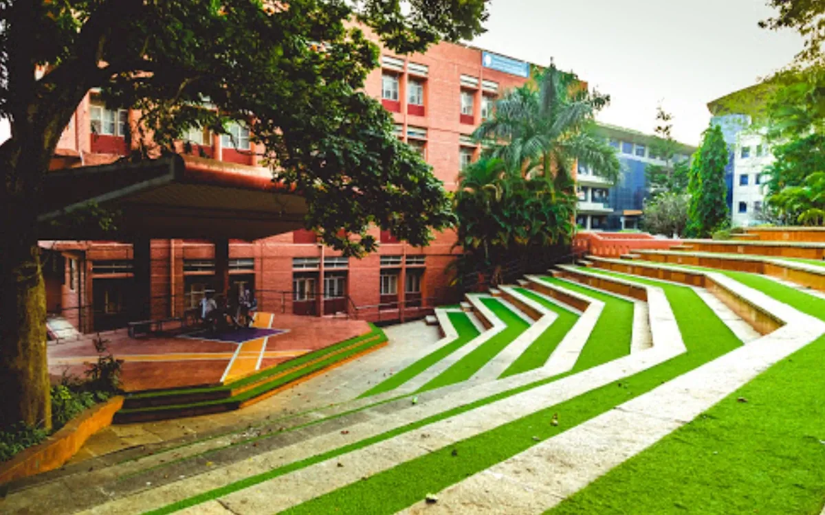 Dayananda Sagar University - DSU Online campus building